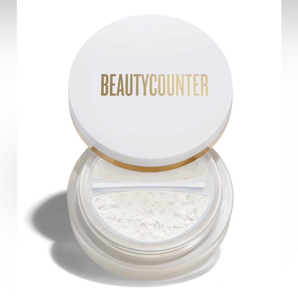 BeautyCounter Mattifying Powder-Unopened